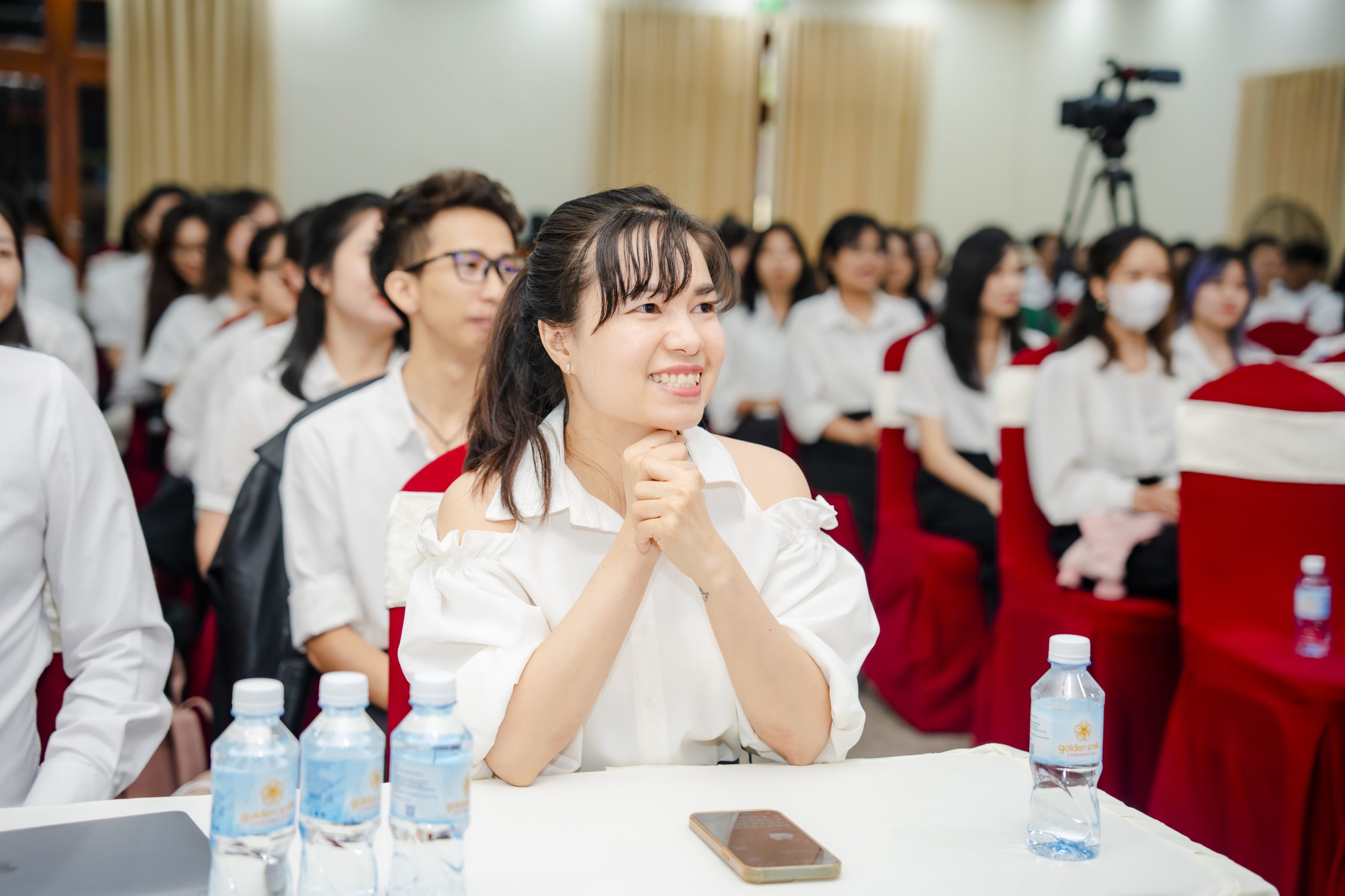 Chị Lê Thị Thục Đoan - Giám đốc điều hành Golden Smile chia sẻ