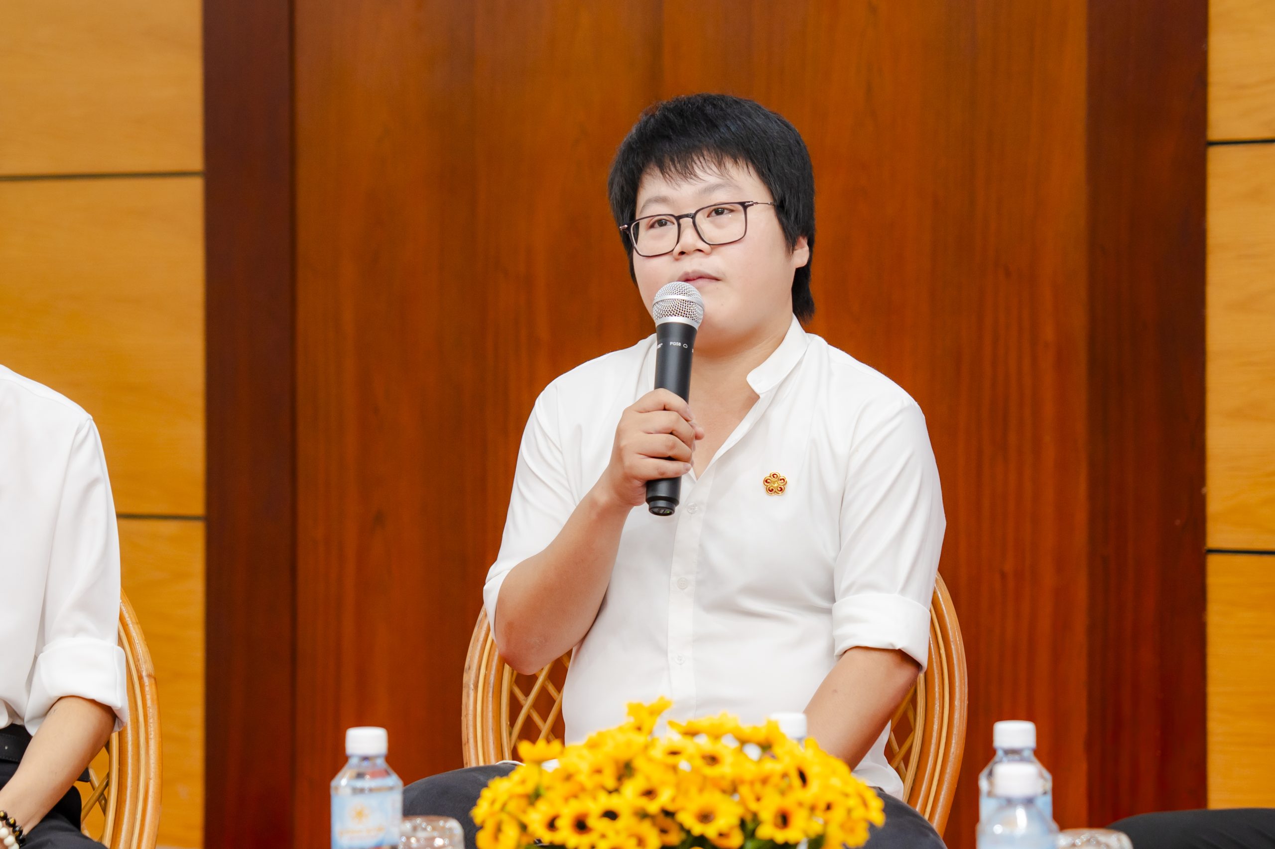 Chị Lưu Thụy Uyên Vy, trưởng phòng Account của Golden Smile Communication
